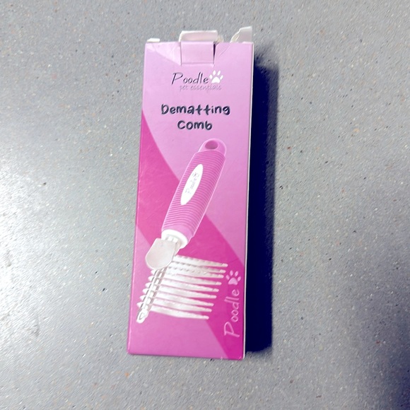 Demoting Comb Pink - Picture 2 of 4